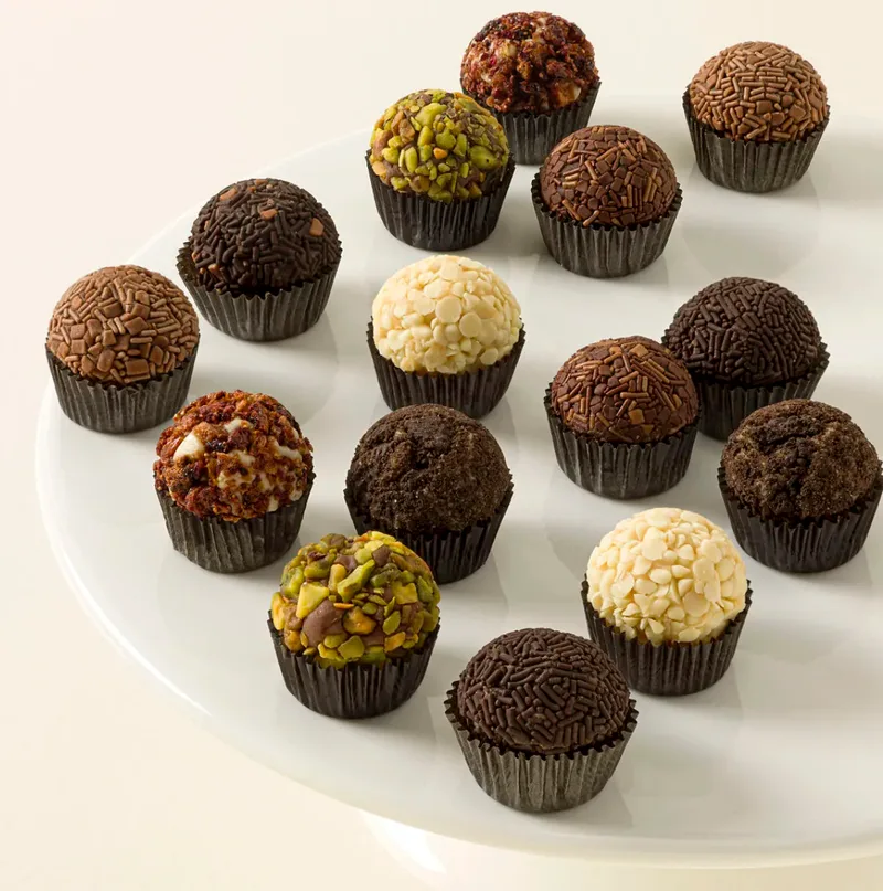 Brigadeiro box photo